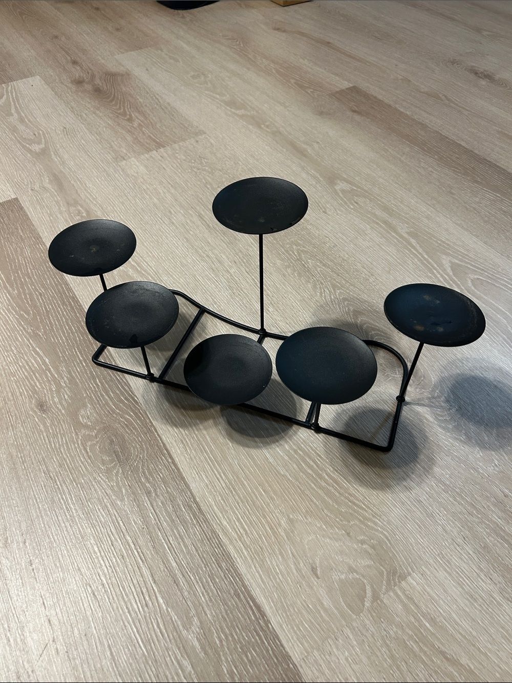 Black Unbranded 6 Leg Multilength Candelabra